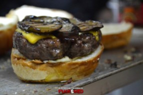 puokemed lelena burger 25