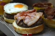 puokemed lelena burger 44